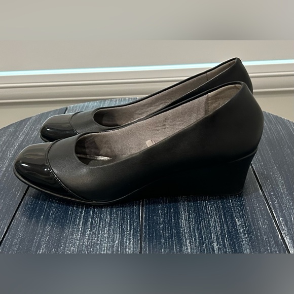 Life Stride Simply Comfort Wedges - Picture 4 of 8